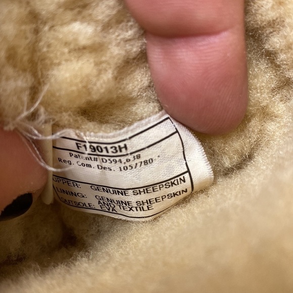 Ugg Eva boots classic tan slip on sheepskin warm soft 6 size classic - Picture 4 of 4
